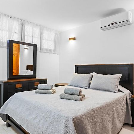 Neptuno Pool And Beach Private Access 圣地亚哥港 外观 照片