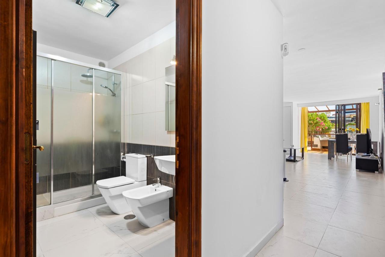 Neptuno Pool And Beach Private Access 圣地亚哥港 外观 照片